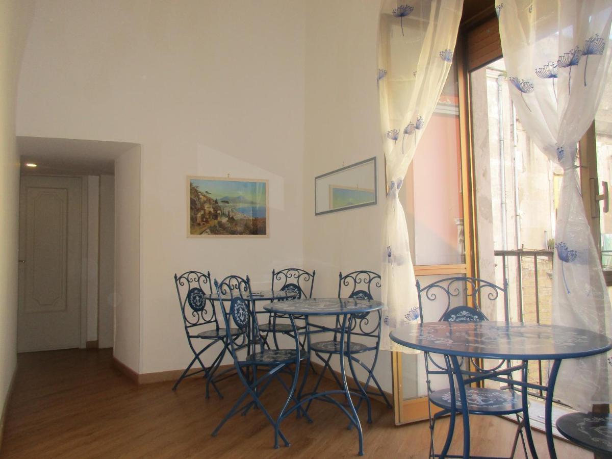 Il Borghetto Bed & Breakfast Наполи Екстериор снимка