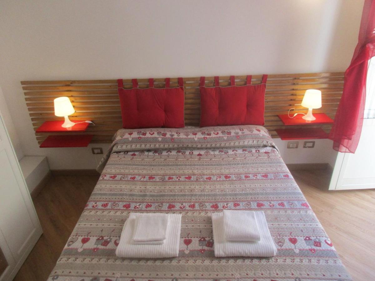 Il Borghetto Bed & Breakfast Наполи Екстериор снимка