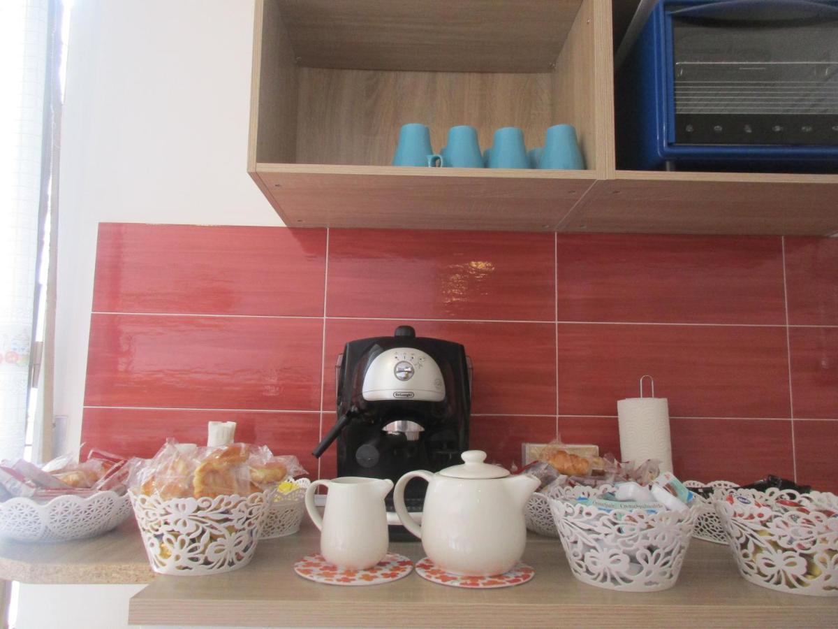 Il Borghetto Bed & Breakfast Наполи Екстериор снимка